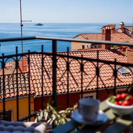 Old Town Seabreeze Residence Rovinj Exterior photo